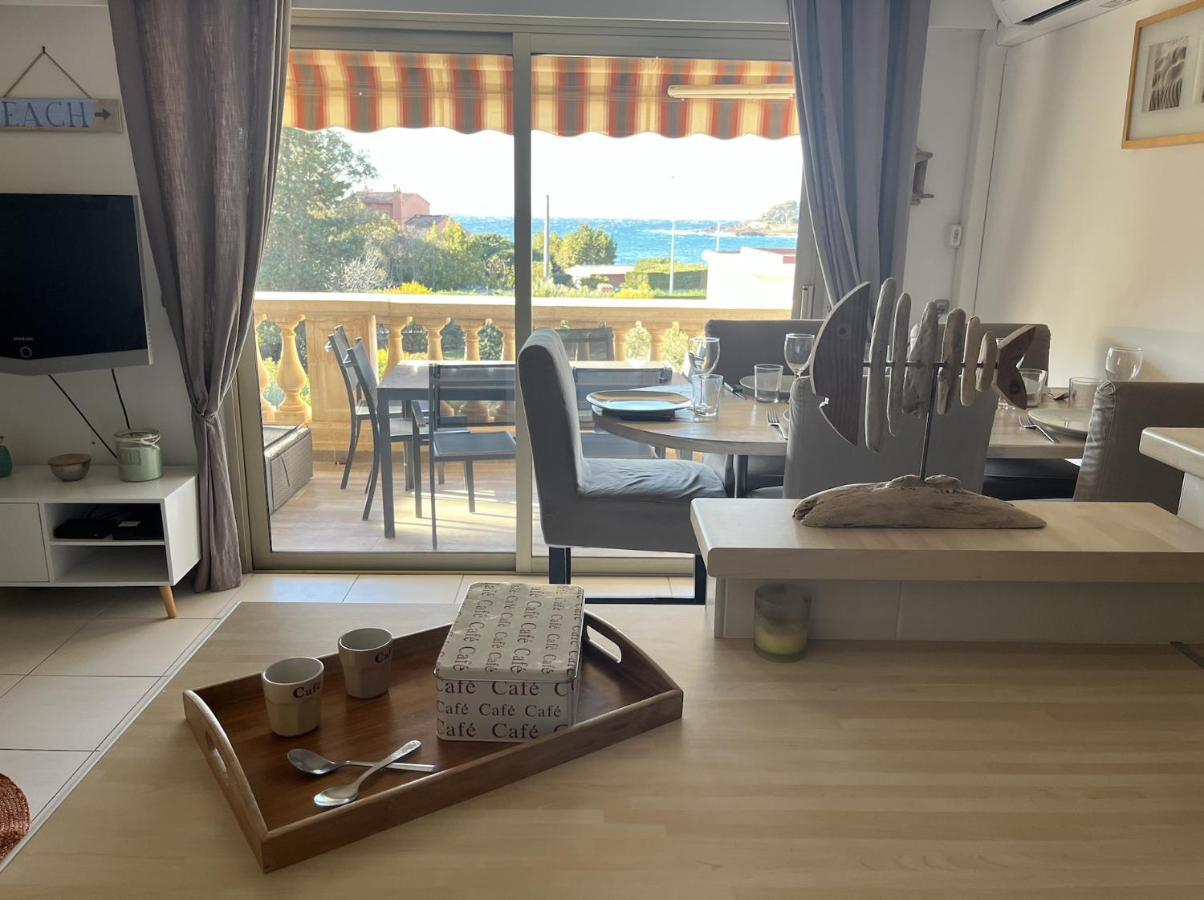 Appartement Face A La Plage Сен-Рафаэль Экстерьер фото
